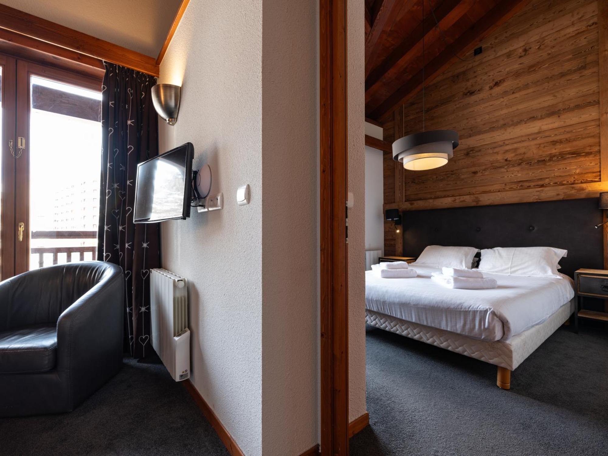 Chalet Hotel Ducs De Savoie Валь-д'Изер Экстерьер фото